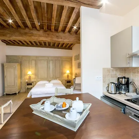 Apartment Le Cara Omael 2d